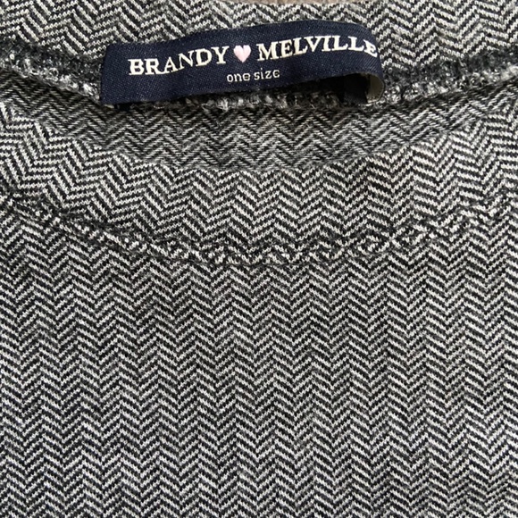 Brandy Melville Grey Knit Tshirt - Picture 3 of 3